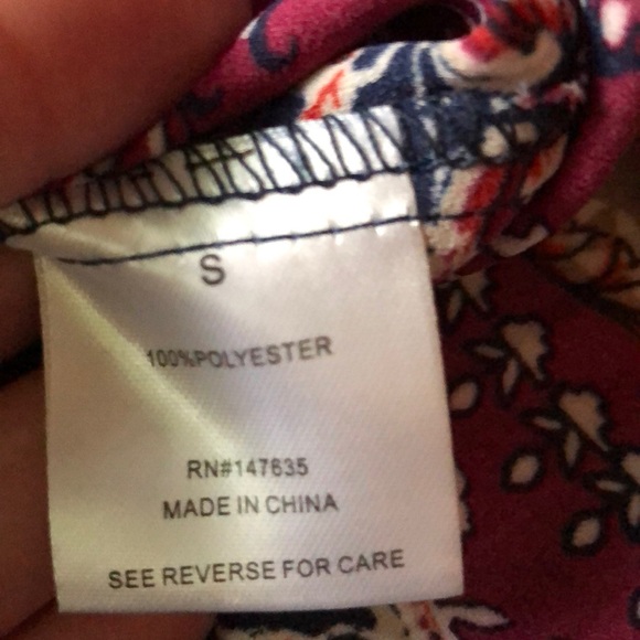 Romeo + Juliet Couture top size Small - Picture 4 of 4